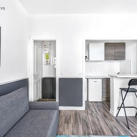 Charming 1 Bedroom Les Moulineaux Daire